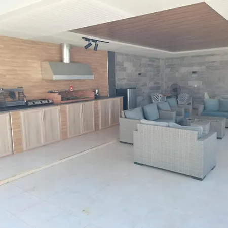 The Legend Villa فيلا الاسطوره Sweimeh Exterior photo